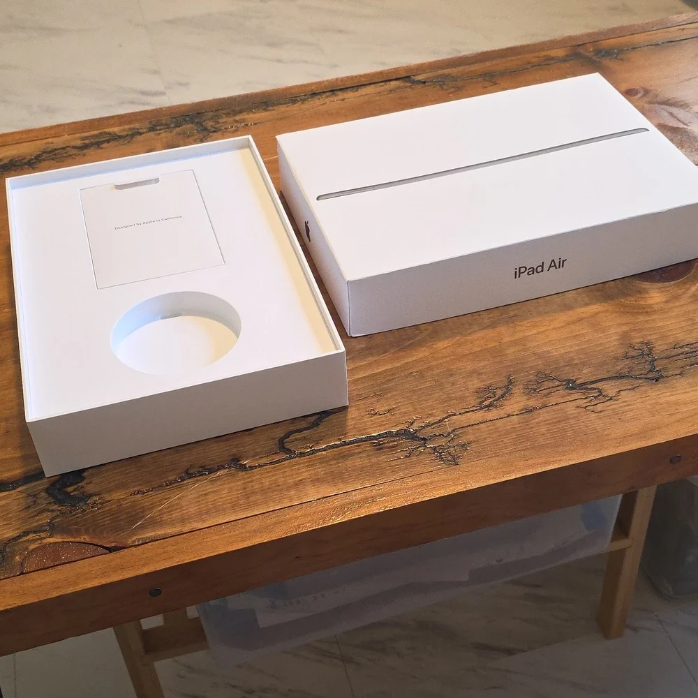 iPad Air EMPTY BOX (No IPad)